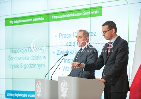  26.06.2018 WARSZAWA<br />KONFERENCJA ZMIANY LEGISLACYJNE W ZAKRESIE GOSPODAROWANIA ODPADAMI<br />N/Z PREMIER MATEUSZ MORAWIECKI HENRYK KOWALCZYK<br /> 