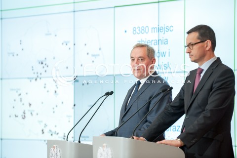  26.06.2018 WARSZAWA<br />KONFERENCJA ZMIANY LEGISLACYJNE W ZAKRESIE GOSPODAROWANIA ODPADAMI<br />N/Z PREMIER MATEUSZ MORAWIECKI HENRYK KOWALCZYK<br /> 