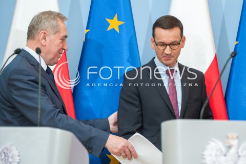  26.06.2018 WARSZAWA<br />KONFERENCJA ZMIANY LEGISLACYJNE W ZAKRESIE GOSPODAROWANIA ODPADAMI<br />N/Z PREMIER MATEUSZ MORAWIECKI HENRYK KOWALCZYK<br /> 