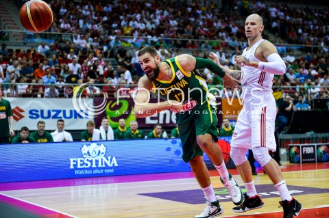  28.06.2018 GDANSK SOPOT<br />
KOSZYKOWKA - KWALIFIKACJE DO MISTRZOSTW SWIATA 2019<br />
BASKETBALL - WORLD CHAMPIONSHIPS 2019 QUALIFICATION ROUND<br />
POLSKA - LITWA<br />
(poland - lithuania)<br />
N/Z JONAS VALANCIUNAS MACIEJ LAMPE<br />
 