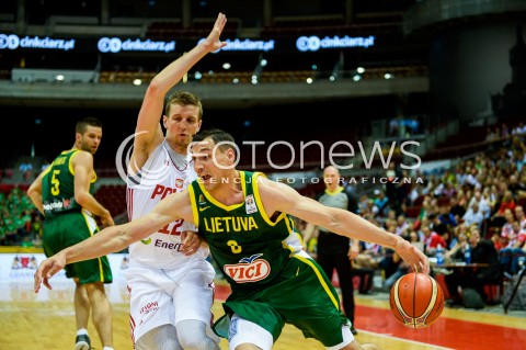  28.06.2018 GDANSK SOPOT<br />
KOSZYKOWKA - KWALIFIKACJE DO MISTRZOSTW SWIATA 2019<br />
BASKETBALL - WORLD CHAMPIONSHIPS 2019 QUALIFICATION ROUND<br />
POLSKA - LITWA<br />
(poland - lithuania)<br />
N/Z ADAM WACZYNSKI JONAS MACIULIS<br />
 