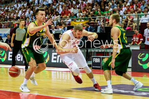  28.06.2018 GDANSK SOPOT<br />
KOSZYKOWKA - KWALIFIKACJE DO MISTRZOSTW SWIATA 2019<br />
BASKETBALL - WORLD CHAMPIONSHIPS 2019 QUALIFICATION ROUND<br />
POLSKA - LITWA<br />
(poland - lithuania)<br />
N/Z ADAS JUSKEVICIUS MICHAL SOKOLOWSKI LUKAS LEKAVICIUS<br />
 