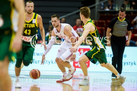  28.06.2018 GDANSK SOPOT<br />
KOSZYKOWKA - KWALIFIKACJE DO MISTRZOSTW SWIATA 2019<br />
BASKETBALL - WORLD CHAMPIONSHIPS 2019 QUALIFICATION ROUND<br />
POLSKA - LITWA<br />
(poland - lithuania)<br />
N/Z MATEUSZ PONITKA<br />
 