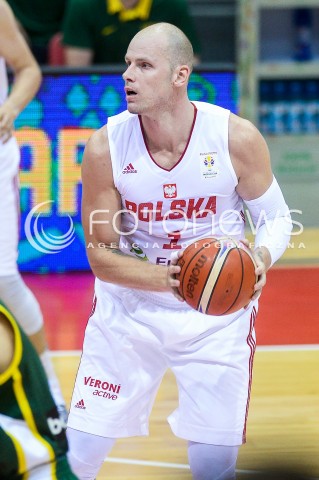  28.06.2018 GDANSK SOPOT<br />
KOSZYKOWKA - KWALIFIKACJE DO MISTRZOSTW SWIATA 2019<br />
BASKETBALL - WORLD CHAMPIONSHIPS 2019 QUALIFICATION ROUND<br />
POLSKA - LITWA<br />
(poland - lithuania)<br />
N/Z MACIEJ LAMPE SYLWETKA<br />
 