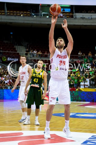  28.06.2018 GDANSK SOPOT<br />
KOSZYKOWKA - KWALIFIKACJE DO MISTRZOSTW SWIATA 2019<br />
BASKETBALL - WORLD CHAMPIONSHIPS 2019 QUALIFICATION ROUND<br />
POLSKA - LITWA<br />
(poland - lithuania)<br />
N/Z ADAM HRYCANIUK SYLWETKA<br />
 