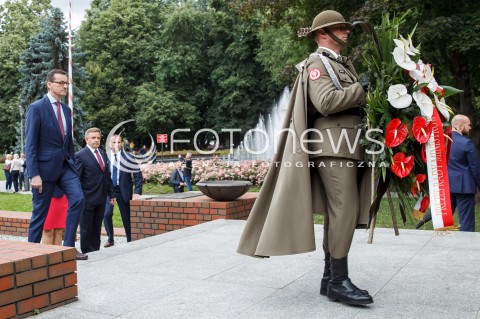  30.06.2018 RZESZOW<br />ZLOZENIE KWIATOW PRZEZ PREMIERA MATEUSZA MORAWIECKIEGO POD POMNIKIEM GENERALA WLADYSLAWA SIKORSKIEGO<br />N/Z PREMIER MATEUSZ MORAWIECKI WOJCIECH BUCZAK<br /> 