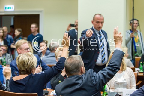  02.07.2018 WARSZAWA SEJM <br />POSIEDZENIE KOMISJI POLITYKI SPOLECZNEJ<br />PRACE NAD ZAOSTRZENIEM PRAWA ABORCYJNEGO <br />N/Z UCZESTNICY WYDARZENIA GLOSOWANIE<br /> 