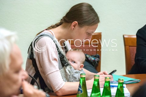  02.07.2018 WARSZAWA SEJM <br />POSIEDZENIE KOMISJI POLITYKI SPOLECZNEJ<br />PRACE NAD ZAOSTRZENIEM PRAWA ABORCYJNEGO <br />N/Z MONIKA AUCH SZKODA <br /> 