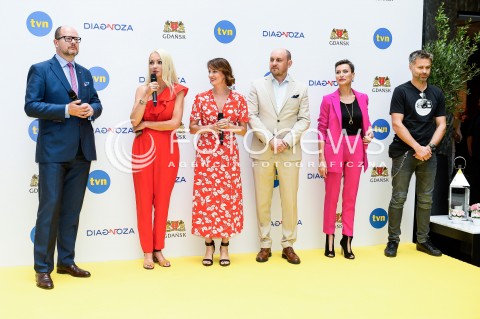 02.07.2018 GDANSK<br />SPOTKANIE PRASOWE Z AKTORAMI SERIALU DIAGNOZA TVN<br />N/Z PAWEL ADAMOWICZ DOROTA KOSMICKA MAJA OSTASZEWSKA ADAM WORONOWICZ DANUTA STENKA MACIEJ ZAKOSCIELNY<br /> 