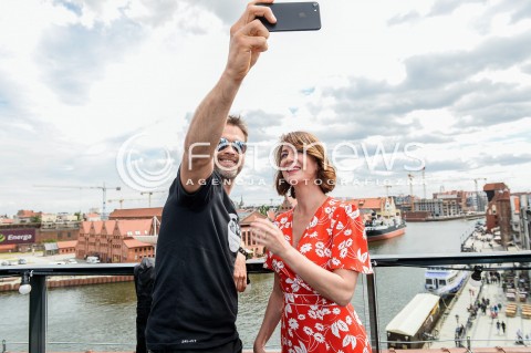  02.07.2018 GDANSK<br />SPOTKANIE PRASOWE Z AKTORAMI SERIALU DIAGNOZA TVN<br />N/Z MACIEJ ZAKOSCIELNY MAJA OSTASZEWSKA<br /> 