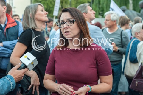  03.07.2018 WARSZAWA<br />PROTEST POD SADEM NAJWYZSZYM<br />N/Z KAMILA GASIUK PIHOWICZ<br /> 