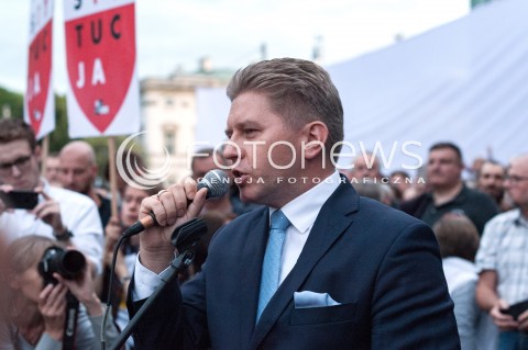  03.07.2018 WARSZAWA<br />PROTEST POD SADEM NAJWYZSZYM<br />N/Z MARCIN MATCZAK<br /> 