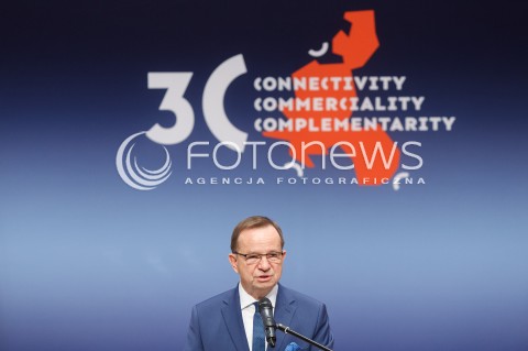  03.07.2018 JASIONKA ( RZESZOW )<br />
FORUM REGIONOW TROJMORZA <br />
Three Seas Initiative Forum of Regions <br />
N/Z WLADYSLAW ORTYL<br />
 