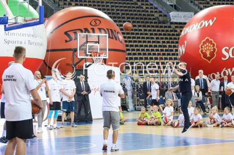  09.07.2018 LODZ <br />
MARCIN GORTAT CAMP 2018<br />
TRENINGI DLA DZIECI<br />
N/Z PREZYDENT RP ANDRZEJ DUDA<br />
 