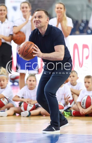 09.07.2018 LODZ <br /><br />MARCIN GORTAT CAMP 2018<br /><br />TRENINGI DLA DZIECI<br /><br />N/Z MARCIN GORTAT PREZYDENT RP ANDRZEJ DUDA<br /><br /> 