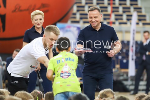  09.07.2018 LODZ <br />
MARCIN GORTAT CAMP 2018<br />
TRENINGI DLA DZIECI<br />
N/Z PREZYDENT RP ANDRZEJ DUDA AGATA KORNHAUSER DUDA<br />
 