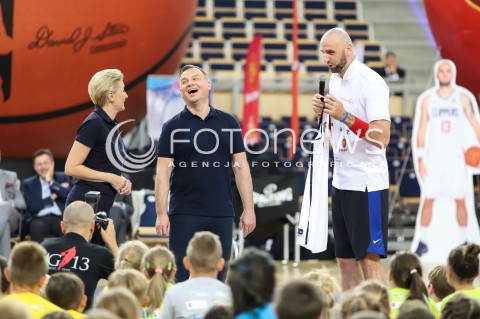  09.07.2018 LODZ <br />
MARCIN GORTAT CAMP 2018<br />
TRENINGI DLA DZIECI<br />
N/Z MARCIN GORTAT PREZYDENT RP ANDRZEJ DUDA AGATA KORNHAUSER DUDA<br />
 