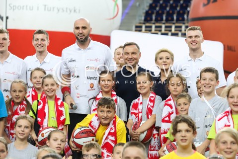  09.07.2018 LODZ <br />
MARCIN GORTAT CAMP 2018<br />
TRENINGI DLA DZIECI<br />
N/Z MARCIN GORTAT PREZYDENT RP ANDRZEJ DUDA AGATA KORNHAUSER DUDA<br />
 