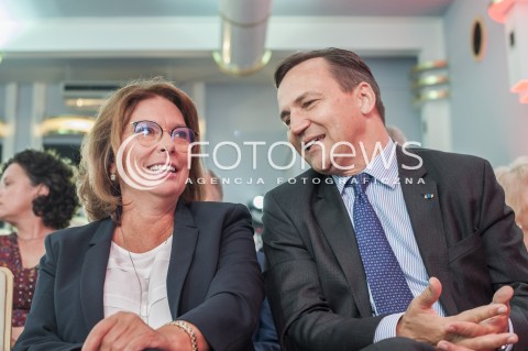  13.07.2018 WARSZAWA <br />UROCZYSTE POSIEDZENIE KLUBU PO I NOWOCZESNA<br />BOJKOT ZGROMADZENIA NARODOWEGO <br />N/Z MALGORZATA KIDAWA BLONSKA RADOSLAW SIKORSKI<br /> 