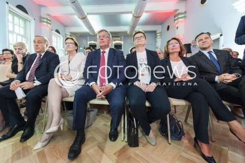  13.07.2018 WARSZAWA <br />UROCZYSTE POSIEDZENIE KLUBU PO I NOWOCZESNA<br />BOJKOT ZGROMADZENIA NARODOWEGO <br />N/Z GRZEGORZ SCHETYNA EWA KOPACZ BRONISLAW KOMOROWSKI KATARZYNA LUBNAUER MALGORZATA KIDAWA BLONSKA RADOSLAW SIKORSKI<br /> 