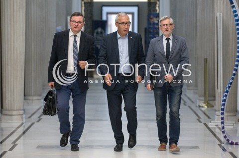  17.07.2018 WARSZAWA SEJM<br />DZIEN W SEJMIE<br />N/Z KAZIMIERZ SMOLINSKI WITOLD CZARNECKI JERZY POLACZEK<br /> 