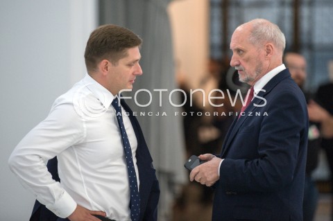  17.07.2018 WARSZAWA SEJM<br />DZIEN W SEJMIE<br />N/Z ANTONI MACIEREWICZ BARTOSZ KOWNACKI<br /> 