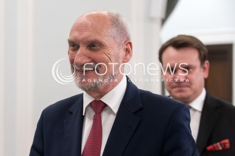  17.07.2018 WARSZAWA SEJM<br />DZIEN W SEJMIE<br />N/Z ANTONI MACIEREWICZ DOMINIK TARCZYNSKI<br /> 