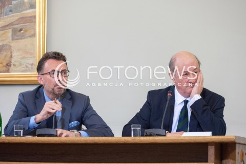  18.07.2018 WARSZAWA SEJM<br />POSIEDZENIE SEJMU<br />KOMISJA DS. AMBER GOLD<br />N/Z MAREK CHMAJ JACEK ROSTOWSKI JAN VINCENT<br /> 