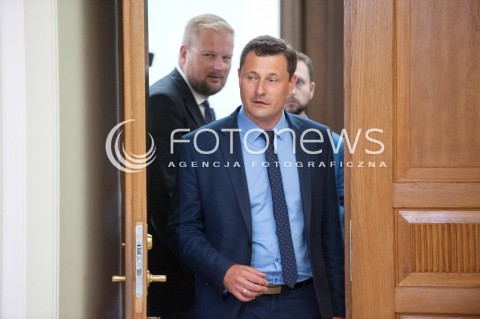  18.07.2018 WARSZAWA SEJM<br />POSIEDZENIE SEJMU<br />KOMISJA DS. AMBER GOLD<br />N/Z KRZYSZTOF PASZYK WITOLD ZEMBACZYNSKI<br /> 