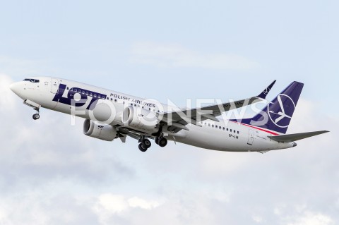  18.07.2018 LOTNISKO RZESZOW JASIONKA <br />SAMOLOT BOEING 737 MAX POLSKIE LINIE LOTNICZE PLL LOT <br />N/Z SAMOLOT BOEING 737 - 8 MAX REJESTRACJA SP-LVA<br /> 