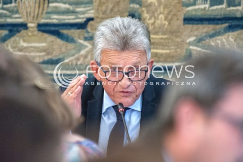  19.07.2018 WARSZAWA SEJM<br />POSIEDZENIE SEJMU<br />KOMISJA SPRAWIEDLIWOSCI I PRAW CZLOWIEKA<br />N/Z STANISLAW PIOTROWICZ<br /> 