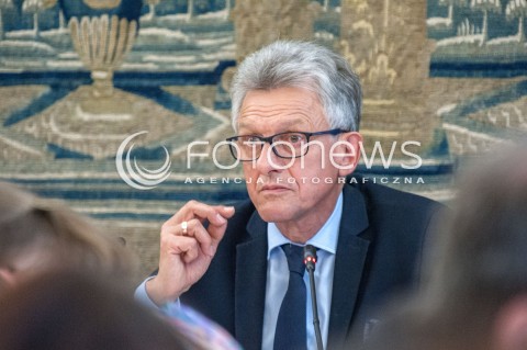  19.07.2018 WARSZAWA SEJM<br />POSIEDZENIE SEJMU<br />KOMISJA SPRAWIEDLIWOSCI I PRAW CZLOWIEKA<br />N/Z STANISLAW PIOTROWICZ<br /> 