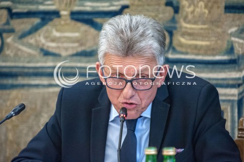 19.07.2018 WARSZAWA SEJM<br />POSIEDZENIE SEJMU<br />KOMISJA SPRAWIEDLIWOSCI I PRAW CZLOWIEKA<br />N/Z STANISLAW PIOTROWICZ<br /> 