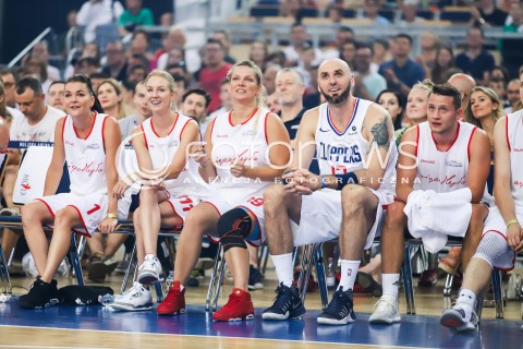  21.07.2018 LODZ <br />
WIELKI MECZ GORTAT TEAM VS WOJSKO POLSKIE<br />
N/Z MARCIN GORTAT AGNIESZKA RADWANSKA URSZULA RADWANSKA JOANNA LISZOWSKA<br />
 