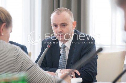  24.07.2018 WARSZAWA<br />POSIEDZENIE KOMISJI PARLAMENTARNYCH<br />SENACKA KOMISJA USTAWODAWCZA<br />N/Z PAWEL MUCHA<br /> 