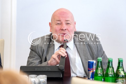  24.07.2018 WARSZAWA<br />POSIEDZENIE KOMISJI PARLAMENTARNYCH<br />SENACKA KOMISJA USTAWODAWCZA<br />N/Z JAN FILIP LIBICKI<br /> 