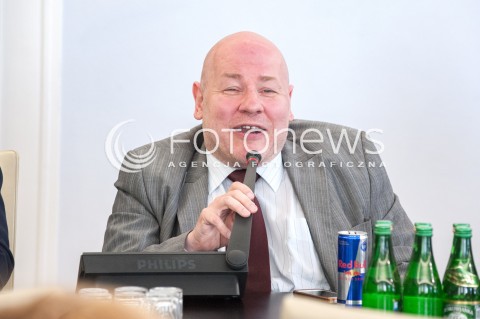  24.07.2018 WARSZAWA<br />POSIEDZENIE KOMISJI PARLAMENTARNYCH<br />SENACKA KOMISJA USTAWODAWCZA<br />N/Z JAN FILIP LIBICKI<br /> 