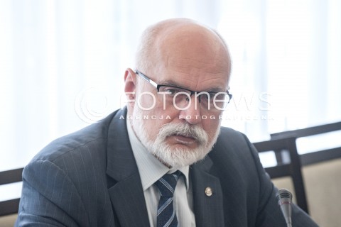  24.07.2018 WARSZAWA<br />POSIEDZENIE KOMISJI PARLAMENTARNYCH<br />SENACKA KOMISJA SPRAW ZAGRANICZNYCH I UNII EUROPEJSKIEJ<br />N/Z MAREK ROCKI<br /> 
