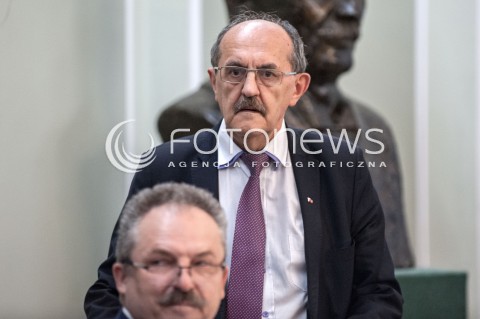  24.07.2018 WARSZAWA<br />POSIEDZENIE KOMISJI PARLAMENTARNYCH<br />KOMISJA DO SPRAW NIEPRAWIDLOWOSCI W VAT KOMISJA SLEDCZA DO ZBADANIA PRAWIDLOWOSCI I LEGALNOSCI DZIALAN ORAZ WYSTEPOWANIA ZANIEDBAN I ZANIECHAN ORGANOW I INSTYTUCJI PUBLICZNYCH W ZAKRESIE ZAPEWNIENIA DOCHODOW SKARBU PANSTWA Z TYTULU PODATKOW OD TOWAROW I USLUG I PODATKU AKCYZOWEGO W OKRESIE OD GRUDNIA 2007 R. DO LISTOPADA 2015 R.<br />N/Z ANDRZEJ MATUSIEWICZ<br /> 