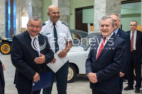  25.07.2018 WARSZAWA <br />INAUGURACJA AKCJI Z KULTURA W DRODZE<br />N/Z ANDRZEJ ADAMCZYK PIOTR GLINSKI ALVIN GAJADHUR GLOWNY INSPEKTOR TRANSPORTU DROGOWEGO<br /> 