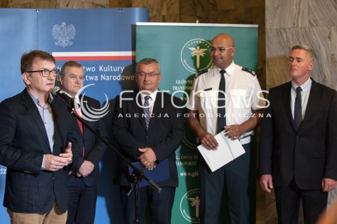  25.07.2018 WARSZAWA <br />INAUGURACJA AKCJI Z KULTURA W DRODZE<br />N/Z ANDRZEJ ADAMCZYK PIOTR GLINSKI ALVIN GAJADHUR GLOWNY INSPEKTOR TRANSPORTU DROGOWEGO MIROSLAW ZIENTARZEWSKI DYREKTOR MUZEUM TECHNIKI DARIUSZ KOWALSKI<br /> 