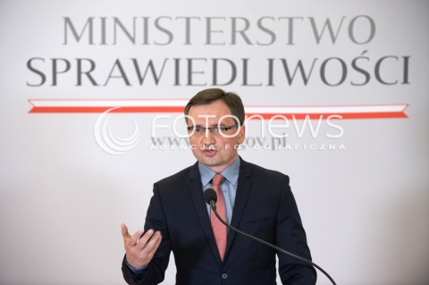  25.07.2018 WARSZAWA<br />BRIEFING PRASOWY MINISTRA SPRAWIEDLIWOSCI ZBIGNIEWA ZIOBRO<br />N/Z ZBIGNIEW ZIOBRO<br /> 