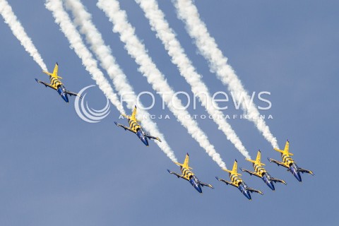  28.07.2018 MIELEC <br />IV PODKARPACKIE POKAZY LOTNICZE<br />N/Z LOTEWSKI ZESPOL AKROBACYJNY BALTIC BEES - SAMOLOT L-39 ALBATROS<br /> 