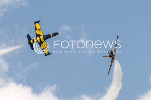  28.07.2018 MIELEC <br />IV PODKARPACKIE POKAZY LOTNICZE<br />N/Z LOTEWSKI ZESPOL AKROBACYJNY BALTIC BEES - SAMOLOT L-39 ALBATROS<br /> 