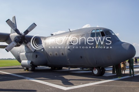  28.07.2018 MIELEC <br />IV PODKARPACKIE POKAZY LOTNICZE<br />N/Z WOJSKOWY SAMOLOT TRANSPORTOWY LOCKHEED C-130 HERCULES NALEZACY DO SILY POWIETRZNE RP ( NR BOCZNY 1503 ) <br /> 