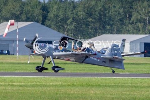  28.07.2018 MIELEC <br />IV PODKARPACKIE POKAZY LOTNICZE<br />N/Z SAMOLOT AKROBACYJNY XTREME AIR SBACH 300 ( PILOT ARTUR KIELAK ) REJESTRACJA SP-EED<br /> 
