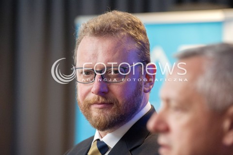  30.07.2018 WARSZAWA<br />KONFERENCJA MINISTROW ZDROWIA I CYFRYZACJI RODZICU ZAREJESTRUJ NARODZINY DZIECKA PRZEZ INTERNET<br />N/Z LUKASZ SZUMOWSKI<br /> 