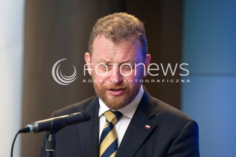  30.07.2018 WARSZAWA<br />KONFERENCJA MINISTROW ZDROWIA I CYFRYZACJI RODZICU ZAREJESTRUJ NARODZINY DZIECKA PRZEZ INTERNET<br />N/Z LUKASZ SZUMOWSKI<br /> 