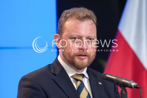  30.07.2018 WARSZAWA<br />KONFERENCJA MINISTROW ZDROWIA I CYFRYZACJI RODZICU ZAREJESTRUJ NARODZINY DZIECKA PRZEZ INTERNET<br />N/Z LUKASZ SZUMOWSKI <br /> 