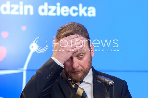  30.07.2018 WARSZAWA<br />KONFERENCJA MINISTROW ZDROWIA I CYFRYZACJI RODZICU ZAREJESTRUJ NARODZINY DZIECKA PRZEZ INTERNET<br />N/Z LUKASZ SZUMOWSKI<br /> 